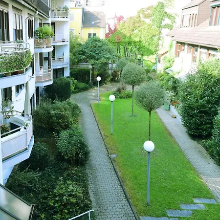 Seeger Living *